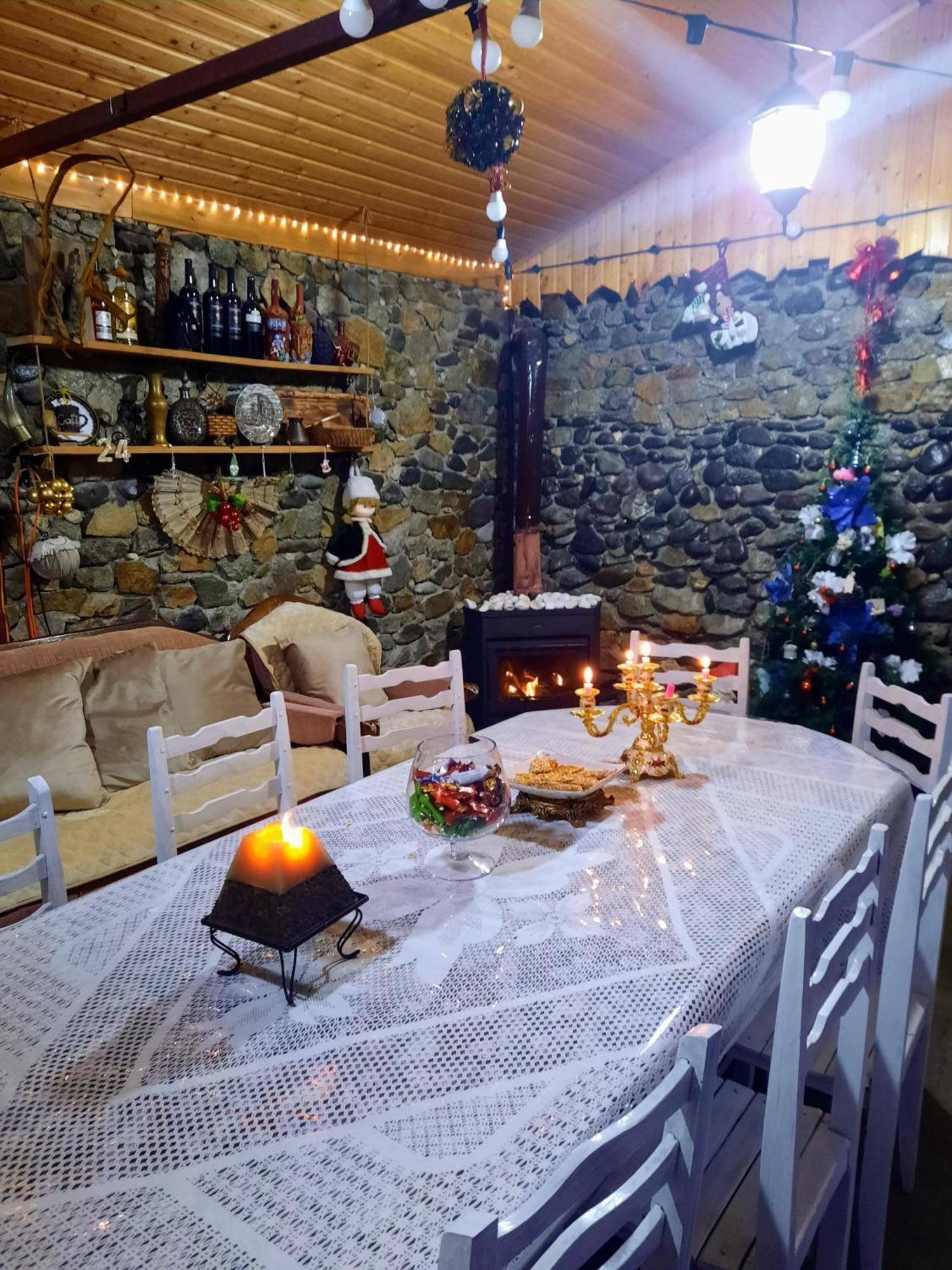 Family Hotel Maia - Cемейная Гостиница Майя Dashbashi Exteriör bild