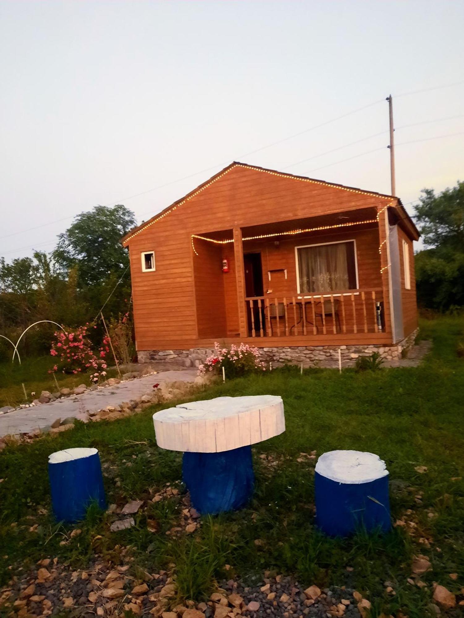 Family Hotel Maia - Cемейная Гостиница Майя Dashbashi Exteriör bild